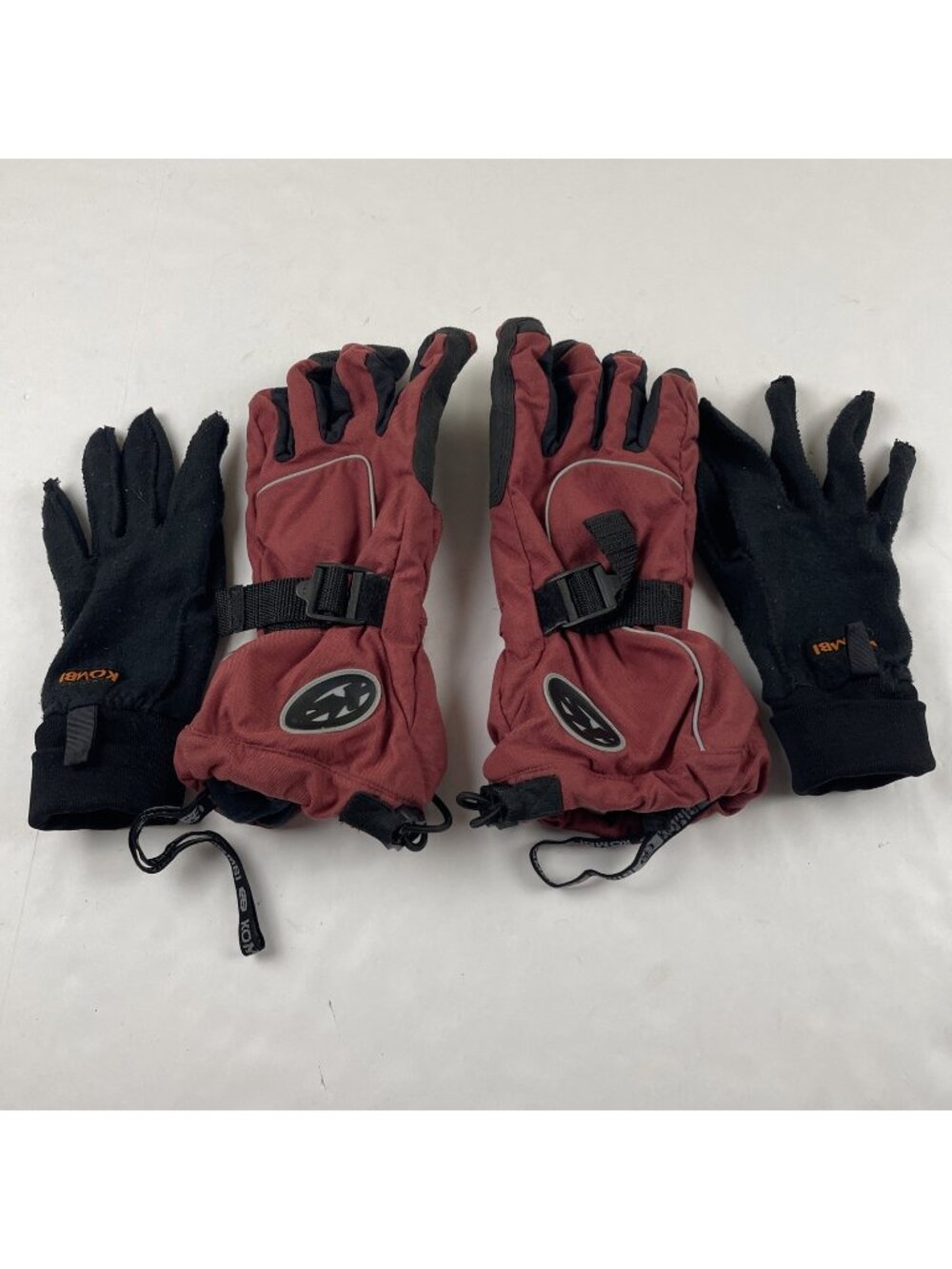 Kombi Winter Snow Gloves Women’s M Red Black Waterproof Insulated Fleece Liner